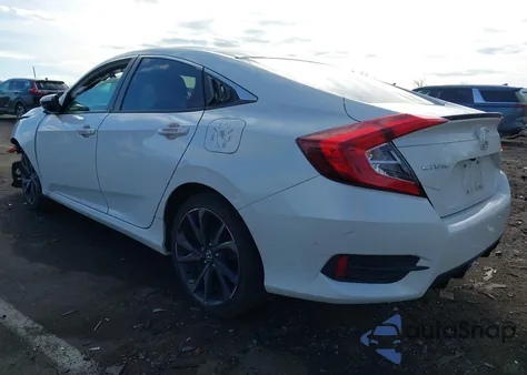 2021 Honda Civic Sport z USA, uszkodzony, nr VIN 2HGFC2F8XMH512491